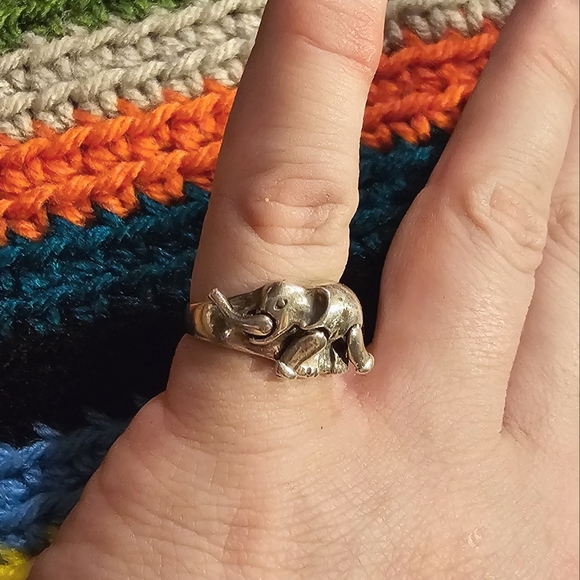 Vintage Stamped Sterling Silver Elephant Articulated Hinged Trunk Legs Ring 5½ - Picture 3 of 16